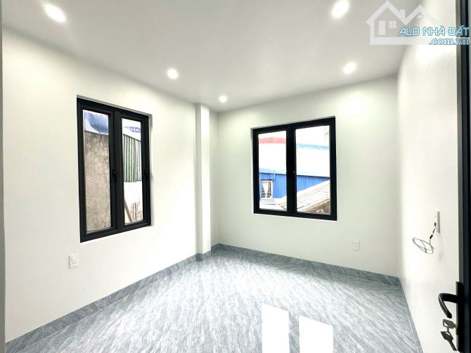 Nhà 3 tầng diện tích 80m2 sân vườn tiểu cảnh rộng đẹp phố Cấm giá chỉ 3,15 tỷ có tt - 11
