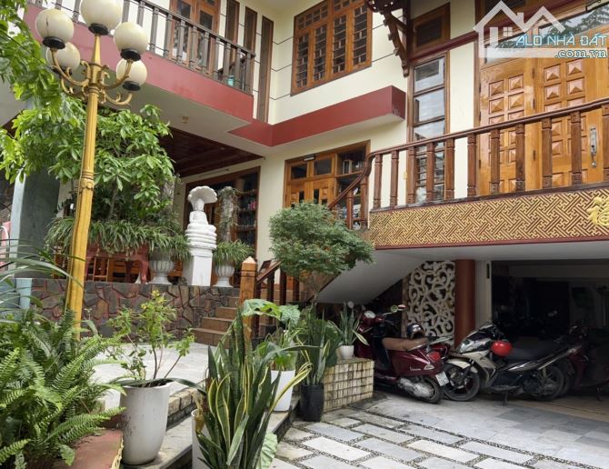 🚘🚘🚘Chủ đại gia qua Mỹ  👉DT khủng 255 m2, 3 tầng có hồ bơi - 1