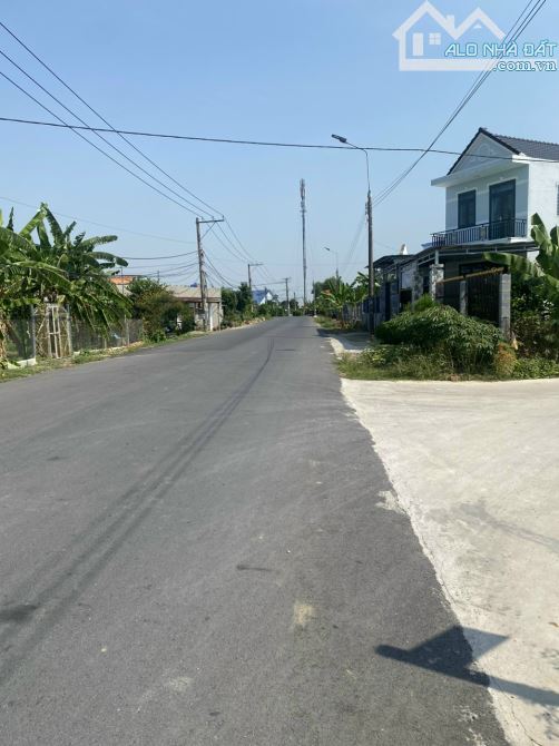 Giá 9,3 tỷ. Bán 1400m mặt tiền Hương Lộ9, Tân Triều Vĩnh Cữu. có 300m thổ cư. Gần sông. - 1