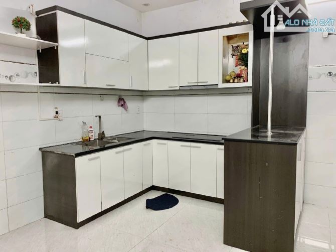Bán nhà  Hải  Hồ dt 58 m2  2 tầng   đường vào 4 m 2 pn giá  2.95 tỷ - 1