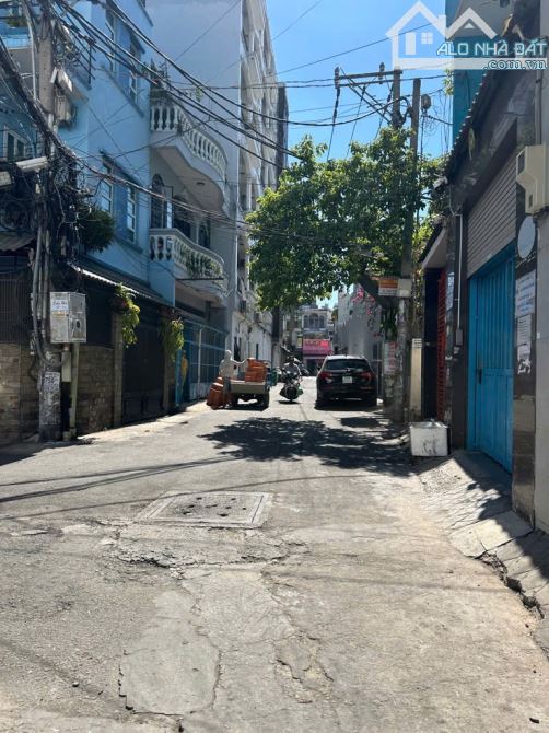Huế Chính chủ bán nhà Quận 12 - 1