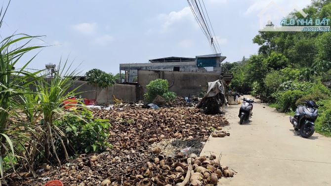 BÁN ĐẤT XÃ HỐ NAI 3. TRẢNG BOM. (Nay là F. Tân Hòa) 8x21 shr thổ cư. Gần ủy ban xã HN3, Gi - 1