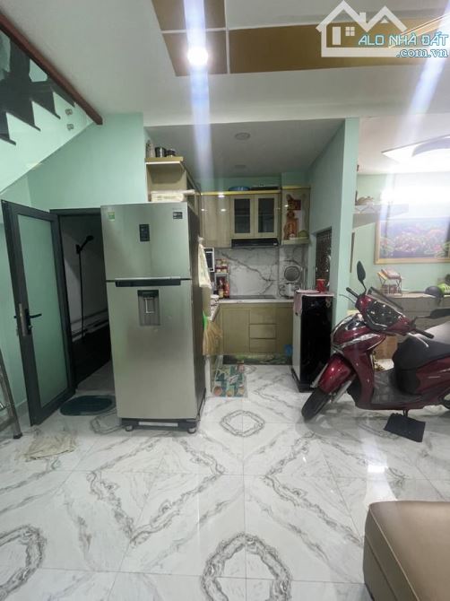 NHÀ ĐẸP NGAY 1/ PHÚ THỌ HOÀ - TÂN PHÚ - 2 TẦNG - NGANG 5,6 M - 35 M2 - 3.X TỶ - 1