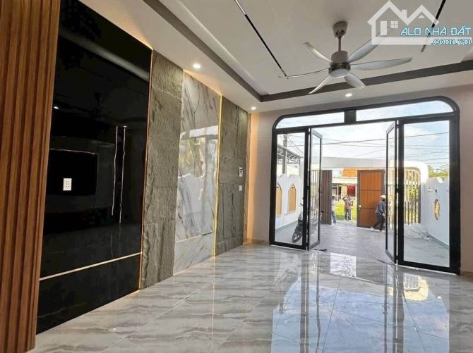 💥 BÁN GẤP TRONG THÁNG – NHÀ CỰC HIẾM – HẺM TO NGUYỄN VĂN LẠC  – 1 TRỆT 3 LẦU ST – 5PN - 1