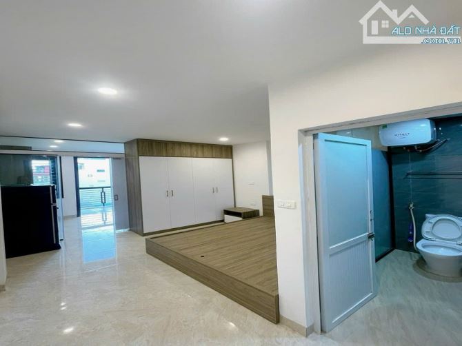 Cho thuê căn hộ full đồ - mặt phố Khâm Thiên - Đống Đa - ô tô đỗ cửa - 7 triệu/tháng - 1