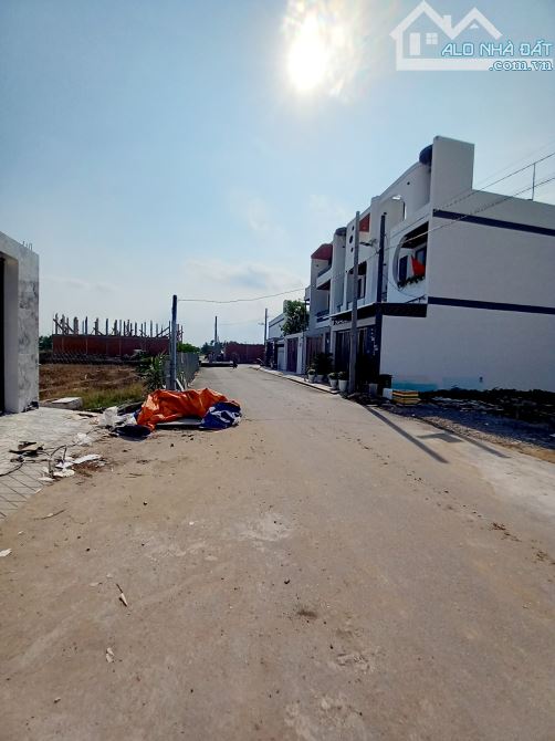 NHÀ MẶT TIỀN 264M2 GẦN KHU CÔNG NGHIỆP CẦU TRÀM TRỌN GÓI 3 TỶ 150 - 1