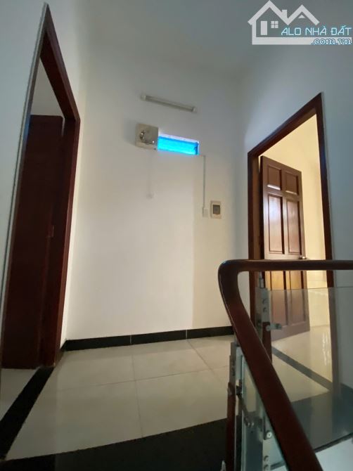 Cho thuê nhà mặt tiền đường số 11, phường linh xuân, thủ đức - 1