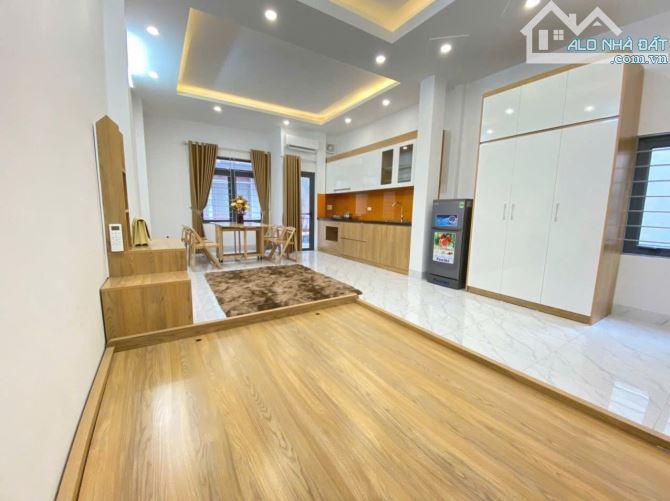Ô tô vào nhà thang máy full nội thất đẹp - 1