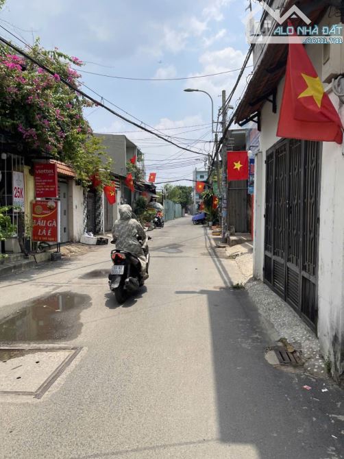 Hàng Thơm nhà liên khu 5-6 ngay chợ 94m2 hẻm xe tải ,2Tầng 4 Tỷ 2 - 1