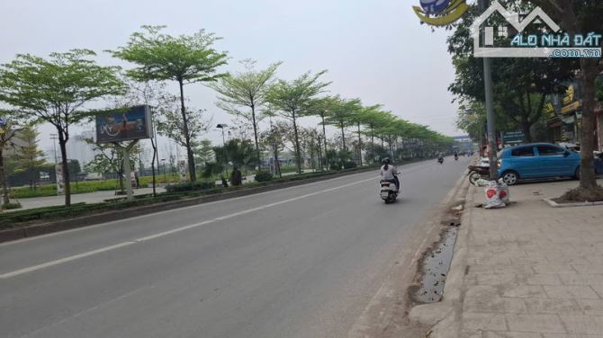 BÁN GẤP NHÀ MẶT PHỐ LÊ TRỌNG TẤN HÀ ĐÔNG HÀ NỘI - 1