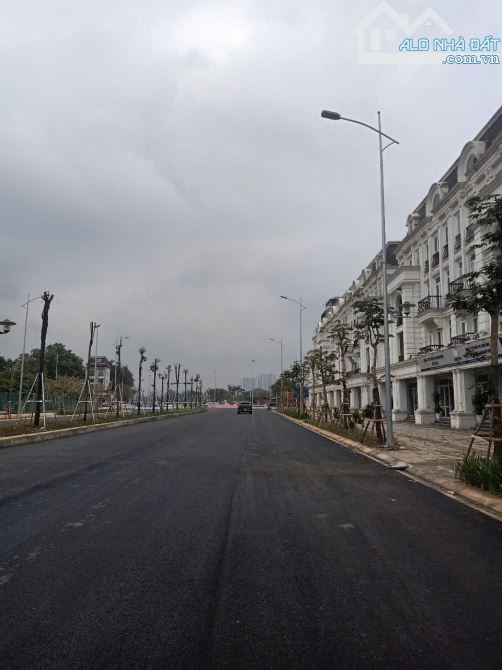 21 tỷ Liền kề 100m2 5 tầng MT7m FLC  Đại Mỗ sát trục Lê Quang Đạo - 1