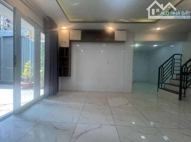 NHÀ 2 TẦNG 2PN GẦN MẶT TIỀN ĐỒNG ĐEN – 5x6M – CHỈ 4.65 TỶ – KINH DOANH/Ở NGAY - 1