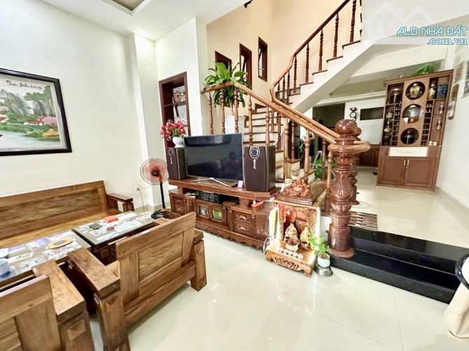 MẶT TIỀN THẠCH LAM– 3 TẦNG– GẦN 100M² – NGANG 5M NỞ HẬU– CÁCH BIỂN MỸ KHÊ 100M– NHỈNH 10TỶ - 1