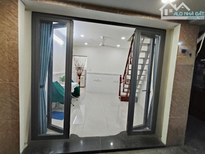 BÁN NHÀ DIỆN TÍCH 23M2- CHỈ 3,5 TỶ - Điện Biên Phủ, Giáp Quận 1 - 1