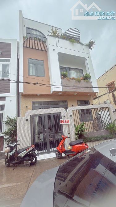 BÁN NHÀ 1 TRỆT 2 LẦU HẺM 50 QUANG TRUNG 4,8 TỶ - 12