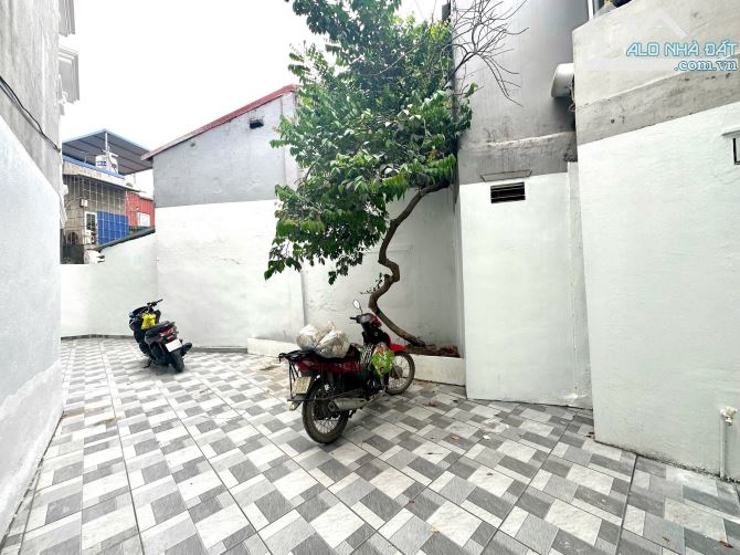 Nhà 3 tầng diện tích 80m2 sân vườn tiểu cảnh rộng đẹp phố Cấm giá chỉ 3,15 tỷ có tt - 14