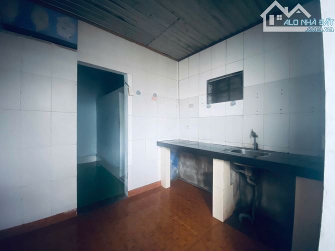 Bán dãy trọ 5 phòng 107,6m2 Kiệt 179 Trần Phú, phường Phước Vĩnh, TP Huế, chỉ 1,95 tỷ - 2