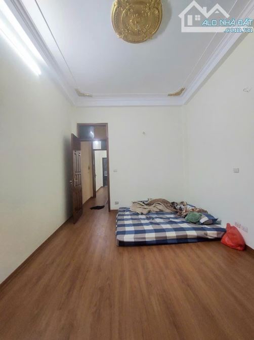 BÁN NHÀ DÂN XÂY ÍCH VỊNH VĨNH QUỲNH, NGÕ THÔNG, VÀI BƯỚC Ô TÔ TRÁNH, SỔ ĐẸP - 2