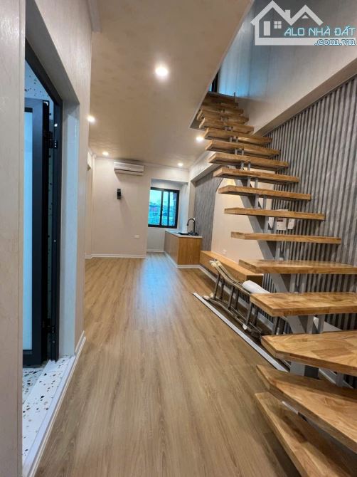 Bán tập thể penhouse Văn Hương tầng 5+6 xinh xắn, 2 ngủ, thiết kế hiện đại - 2