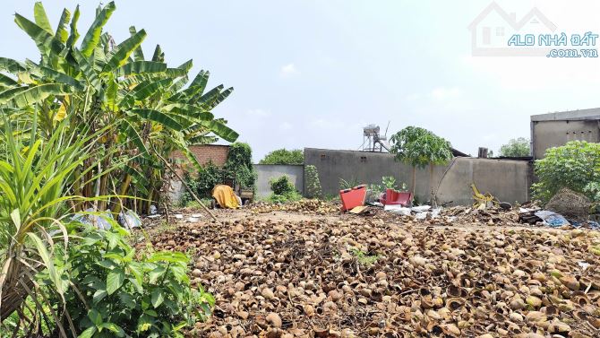 BÁN ĐẤT XÃ HỐ NAI 3. TRẢNG BOM. (Nay là F. Tân Hòa) 8x21 shr thổ cư. Gần ủy ban xã HN3, Gi - 2