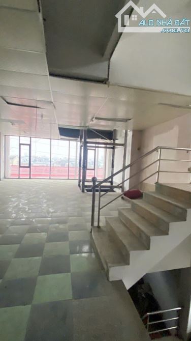 Bán nhà siêu đẹp trung tâm thành phố phường Tiền Phong - 2