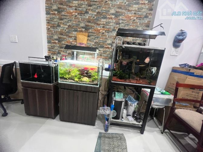 Nhà 5 tầng hẻm 7m sát Emart 2 Phan Huy Ích dt 70m2 nhỉnh 6 tỷ - 2