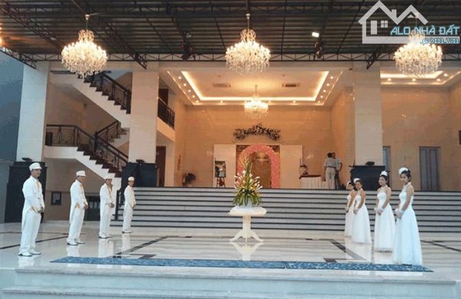 TRUNG TÂM HỘI NGHỊ-TIỆC CƯỚI NGANG 75 M- DTSD: 16000 M2- NGAY NGÃ 6 GÒ VẤP- 2 HẦM+6 TẦNG - 2