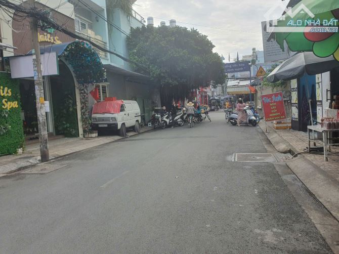 Cho thuê mặt tiền nội bộ Nguyễn Cửu Đàm, tân phú, dt 8 x 20m, giá thuê 35tr/thang - 2
