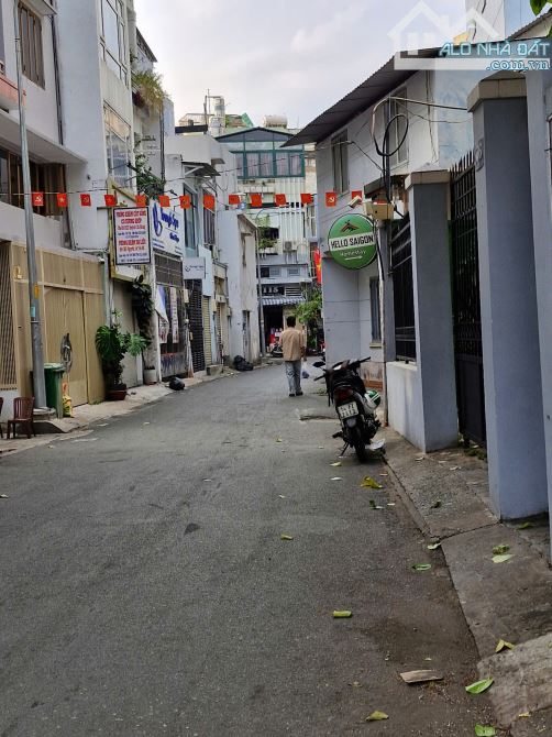 BÁN NHÀ NGUYỄN HIỀN - 4 TẦNG - PHƯỜNG 4 - QUẬN 3 - 18 TỈ ĐỒNG - 2