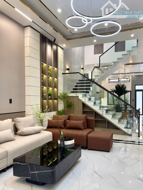 Nhà 1 Trệt 2 Lầu Văn Hoá Tây Đô 5x17,75 giá 5,9 Tỷ sổ hồng hoàn công Cái Răng Cần Thơ - 2