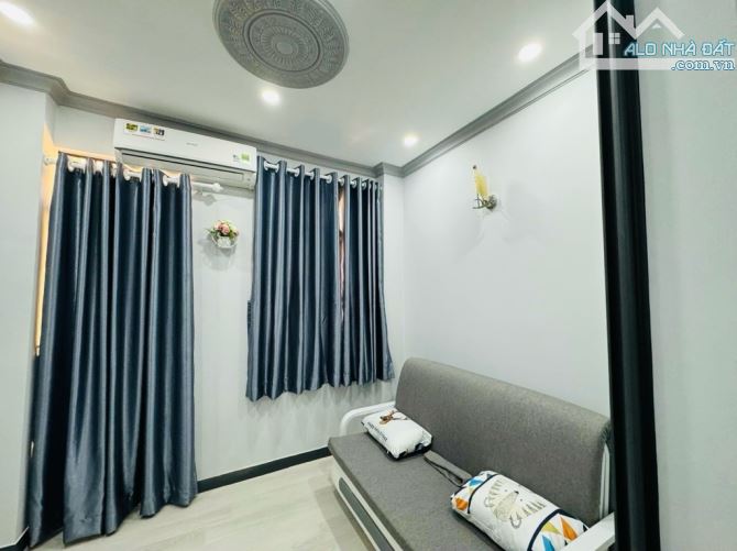 Bán Nhà Đường Vũ Tùng, 3 TẦNG - 17M2 - HẺM TRƯỚC NHÀ 5M - AN NINH - Chỉ 3,1 tỷ - 2