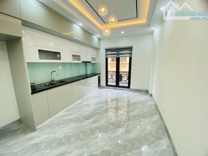 BÁN NHÀ ĐỨC GIANG, LONG BIÊN, 6 TẦNG, NGÕ THÔNG THANG MÁY, GARA Ô TÔ,FULL NỘI THẤT,HƠN 8TỶ - 2