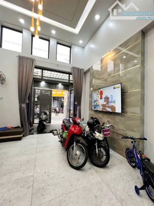 NGAY CITYLAND PARK HILLS – HẺM NHỰA 10M – VỈA HÈ 3M – KINH DOANH ĐỈNH 4 tầng ~70m2( 5m1x13 - 2
