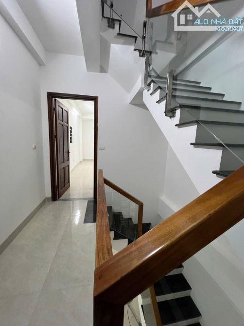 Bán nhà xây mới, ô tô đỗ cửa,2 thoáng, tiện ích ngập tràn - 2