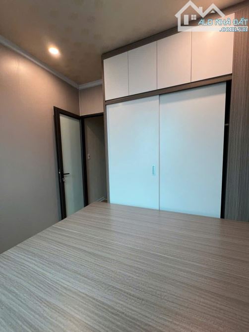Bán tập thể penhouse Văn Hương tầng 5+6 xinh xắn, 2 ngủ, thiết kế hiện đại - 3