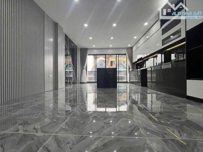 BÁN NHÀ PHÂN LÔ LIỀN KỀ, YÊN XÁ, TÂN TRIỀU, THANH TRÌ, GARA, 7T THANG MÁY, 80M2, 19.8 TỶ - 3