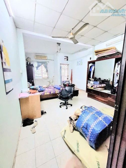 Bán gấp MT nội bộ 2385 Phạm Thế Hiển P6 Q8,. DT 62m2. Giá chỉ  5.18 tỷ. - 3