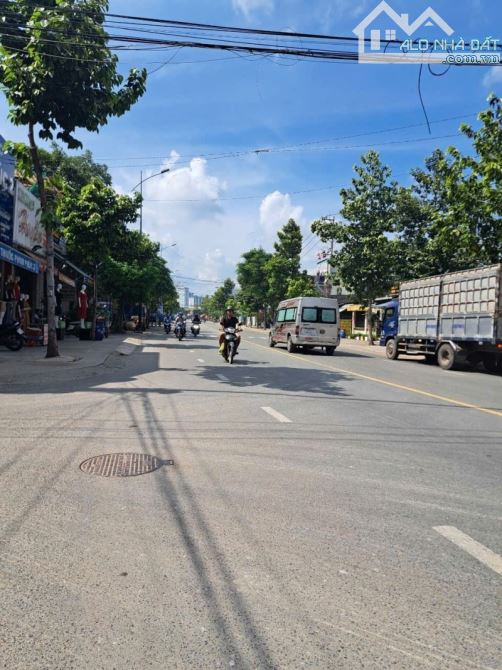 Bán nhà MẶT TIỀN kinh doanh,giá chỉ bằng trong hẻm,gần Nguyễn Thị Minh Khai - 3
