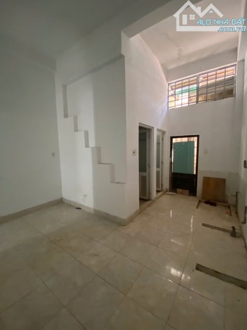 Nhà mặt tiền kinh doanh Tô Hiệu ngay trung tâm - 3