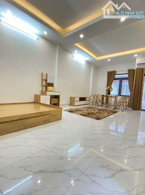 Ô tô vào nhà thang máy full nội thất đẹp - 3
