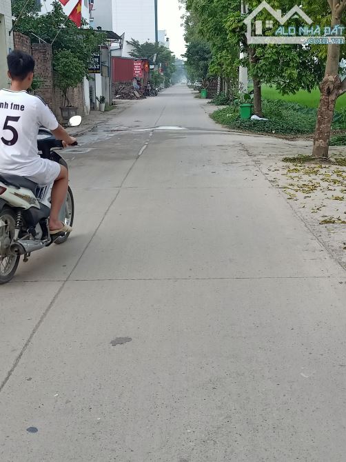 Đông Lai _Quang Tiến _ Sóc Sơn cạnh khu Đấu giá - 3