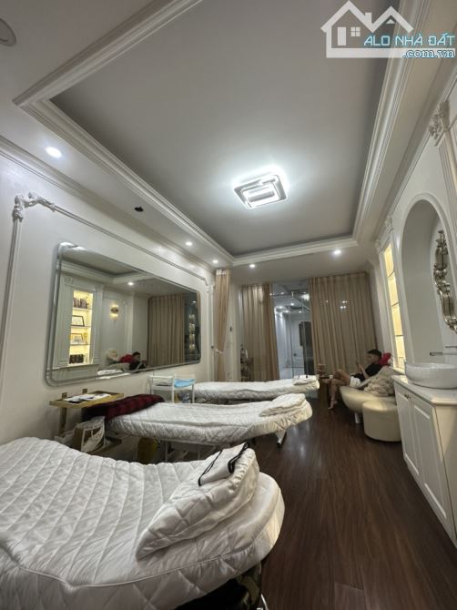 Bán tòa CHDV đường Giải phóng, Vọng 500m đến ĐH Kinh tế, thang máy, 3 thoáng, PCCC đủ. - 3