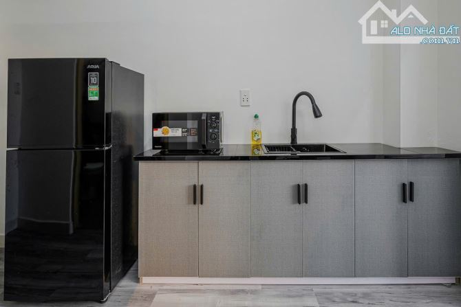 CĂN HỘ CHO THUÊ STUDIO TÁCH BẾP VỪA HOÀN THÀNH TẠI Q10 GẦN CÔNG TRƯỜNG DÂN CHỦ - 3