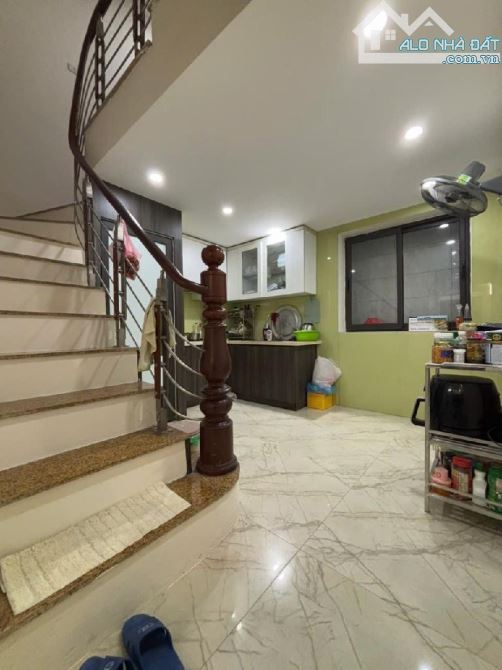 BÁN NHÀ PHỐ NHUỆ GIANG-PHÂN LÔ ÔTÔ ĐỖ CỬA-DÂN XÂY CÒN MỚI 46M2 11,2 TỶ - 3