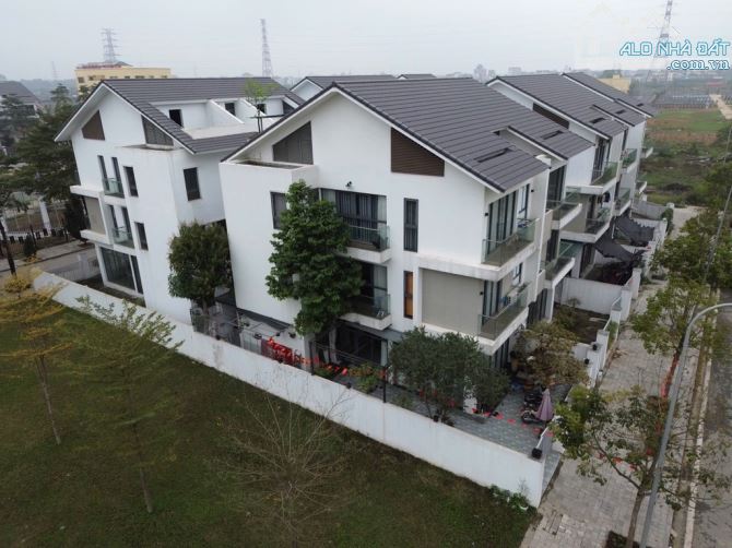 BIỆT THỰ ĐÔ NGHĨA - NẰM MẶT VÀNH ĐAI 4 - TIỀM NĂNG - CẠNH CÔNG VIÊN - TẶNG LẠI NỘI THẤT - 4