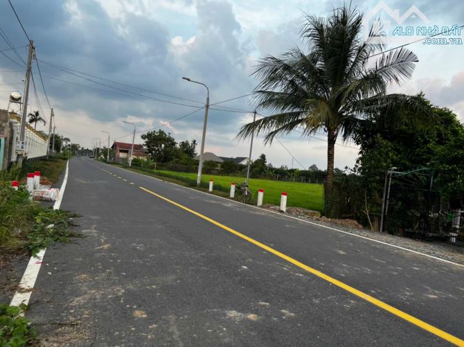 Giá 9,3 tỷ. Bán 1400m mặt tiền Hương Lộ9, Tân Triều Vĩnh Cữu. có 300m thổ cư. Gần sông. - 4