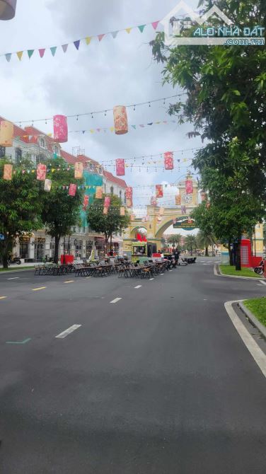 Căn Shophouse Grand World Phú Quốc chỉ hơn 6 tỷ gần Biển khu Corona công viên nước vườn th - 4