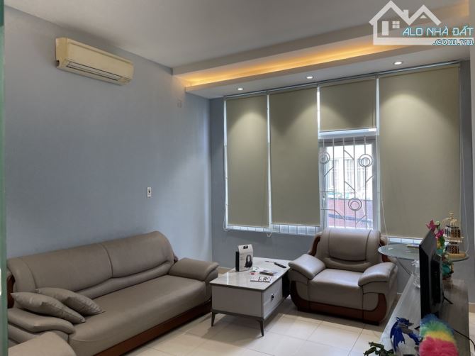 Nhà 5 tầng hẻm 7m sát Emart 2 Phan Huy Ích dt 70m2 nhỉnh 6 tỷ - 4