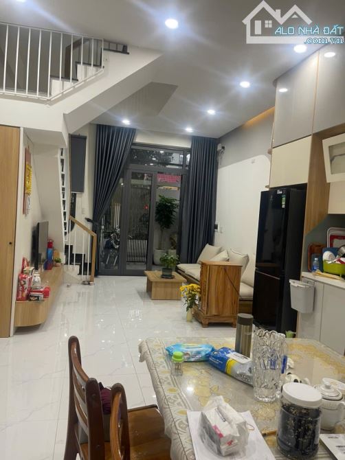 Bán nhà 2 tầng kiệt oto Đỗ Thúc Tịnh. Dt 78m2 ngang 4m5 nhà đẹp kiệt thông vô ở bgay - 4