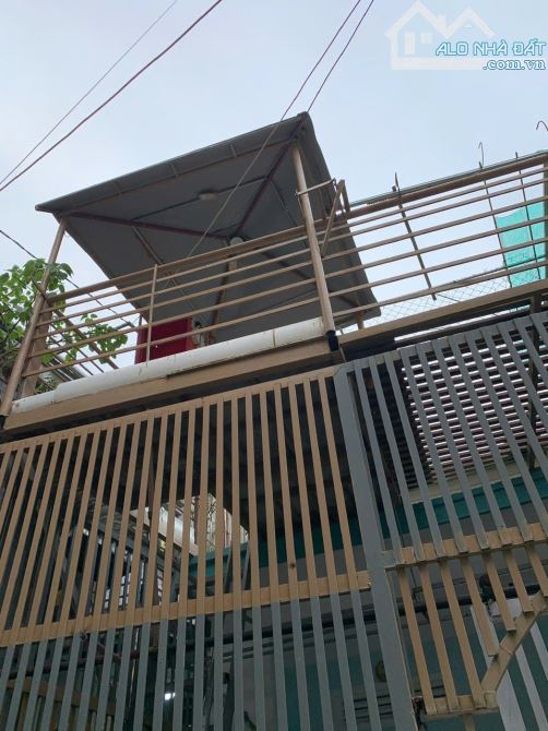 Bán nhà c4 dt 68m2 ngang 6m, hẻm Hà Thành, thông 2/4 ,Trần Qúy Cáp, giá hạ 400 còn 2tỷ 500 - 4